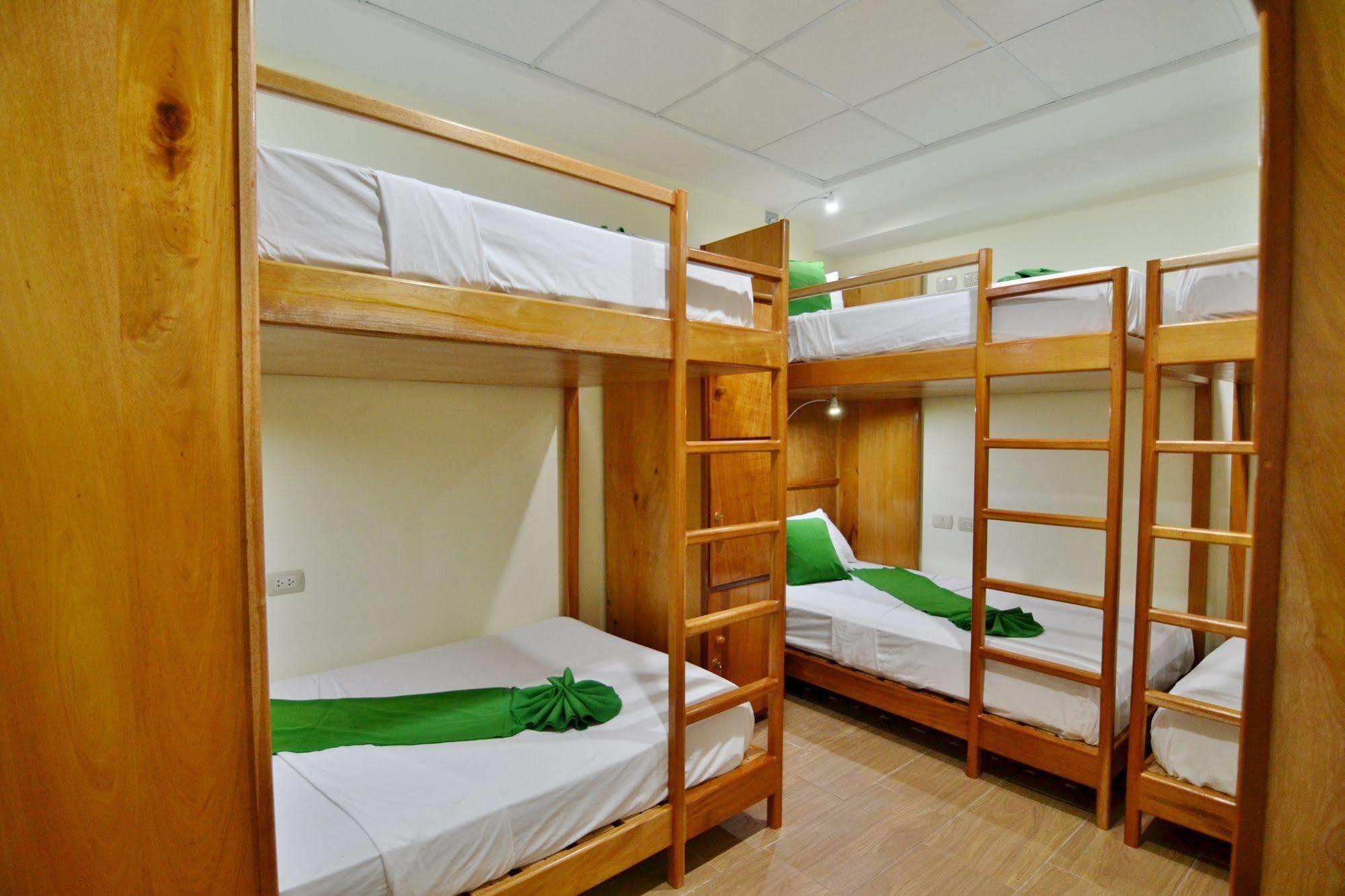Hotel Peten Express Flores Luaran gambar