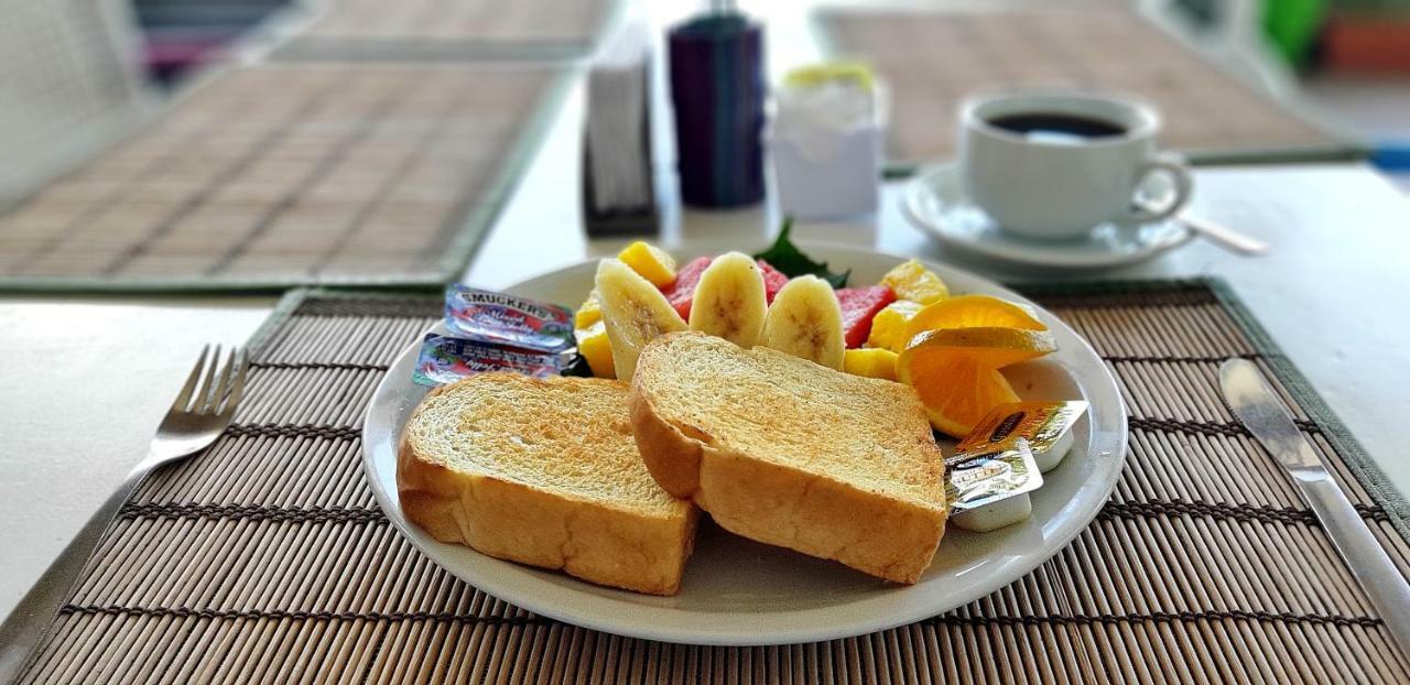 Hotel Peten Express Flores Luaran gambar