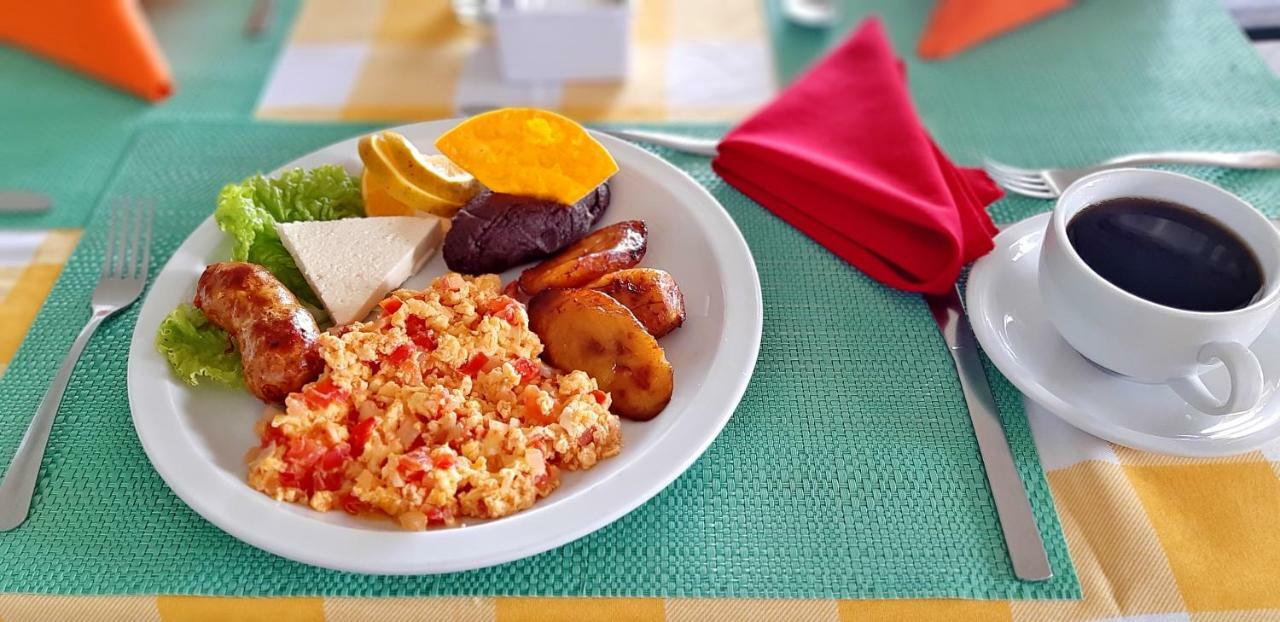 Hotel Peten Express Flores Luaran gambar
