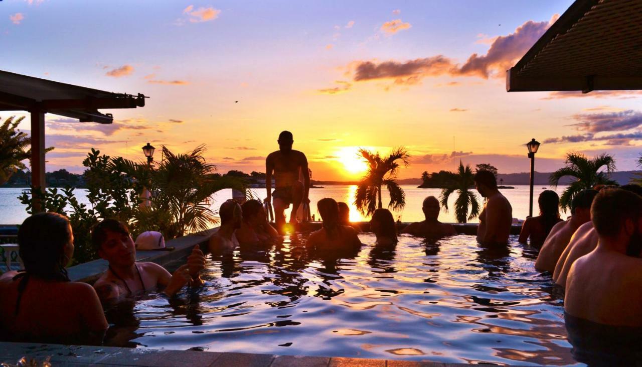 Hotel Peten Express Flores Luaran gambar