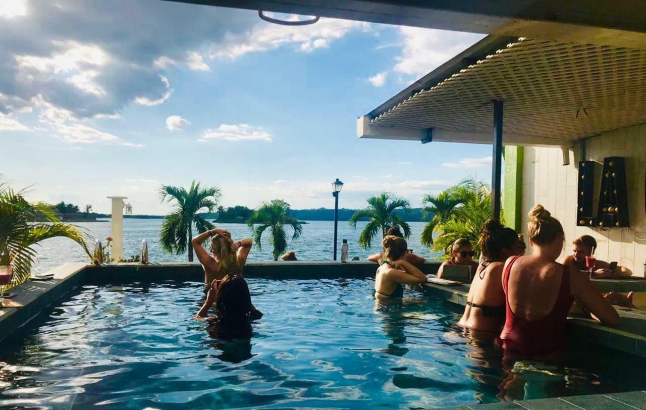 Hotel Peten Express Flores Luaran gambar